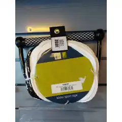 <h2 data-end="150" data-start="109"><strong data-end="150" data-start="112">Vannskitau 1852 &ndash; 23 meter, 2-delt</strong></h2>

<p data-end="467" data-start="152">Solid og brukervennlig <strong data-end="198" data-start="175">vannskitau fra 1852</strong>, utviklet for trygg trekking bak b&aring;t og vannscooter. Tauet er <strong data-end="279" data-start="261">23 meter langt</strong> og leveres i <strong data-end="308" data-start="293">2 seksjoner</strong>, slik at lengden enkelt kan tilpasses etter niv&aring; og bruk. Det komfortable h&aring;ndtaket gir godt grep, ogs&aring; med v&aring;te hender, og gir stabil kontroll under kj&oslash;ring.</p>

<p data-end="641" data-start="469">Et p&aring;litelig valg for vannsport &ndash; enten du st&aring;r p&aring; vannski, wakeboard eller bruker tube. Robust konstruksjon som t&aring;ler belastning, og enkel &aring; pakke sammen og ta med p&aring; tur.</p>

<p data-end="658" data-start="643"><strong data-end="658" data-start="643">Egenskaper:</strong></p>

<ul data-end="813" data-start="659">
	<li data-end="688" data-start="659">
	<p data-end="688" data-start="661">Lengde: 23 meter (2-delt)</p>
	</li>
	<li data-end="727" data-start="689">
	<p data-end="727" data-start="691">Komfortabelt h&aring;ndtak med godt grep</p>
	</li>
	<li data-end="768" data-start="728">
	<p data-end="768" data-start="730">Egnet for vannski, wakeboard og tube</p>
	</li>
	<li data-end="813" data-start="769">
	<p data-end="813" data-start="771">Slitesterkt tau for aktiv bruk p&aring; vannet</p>
	</li>
</ul>
