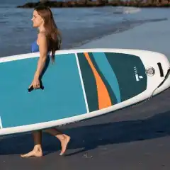 <p>Tahe Beach Wing modellen er et av de mest solgte brettene i Norge de to siste &aring;r. Er du i tvil om hva du skal kj&oslash;pe? Lurer du p&aring; hvordan alle brettene under kr. 4000,- egentlig er, du &oslash;nsker ikke &aring; betale for mye, men du &oslash;nsker &aring; ha noe ordentlig ogs&aring;.<br />
Er du villig til &aring; betale litt mer enn minimum f&aring;r du her en ordentlig gjennomarbeidet pakke fra et ordentlig merke levert fra en vannsport spesialist som har v&aelig;rt her i 20 &aring;r.</p>

<p>Denne KOMPLETTE PAKKEN inkluderer et stivt oppbl&aring;sbart brett, justerbar padle &aring;re, sikkerhets ankelb&aring;nd (leash), ryggsekk, h&oslash;ytrykkspumpe med m&aring;ler, reparasjonssett, dekk strikker for utstyrsoppbevaring, b&aelig;reh&aring;ndtak i midten, nese og hekk, feste O-ringer ved nesen og hekk, &ldquo;yogamatte&rdquo; &ndash; dekk padding for komfort og grep.</p>

<p>Tahe 11&prime; Beach Wing AIR-pakken er det perfekte brettet for &aring; cruise p&aring; flatt vann med familie og venner, samt &aring; ta med p&aring; reise. 11 &lsquo;Wing AIR fungerer bra for nybegynnere p&aring; opptil 100 kg.</p>

<p>Les mer p&aring;: https://tahesport.com/global_tahe/11-0-beach-wing-inflatable-107203</p>

<p>Lengde: 335 cm.<br />
Bredde: 81 cm.<br />
Volum: 305 liter<br />
Tykkelse: 15 cm.<br />
Vekt: 10,5 kg.<br />
Maks bruker vekt: 100 kg.</p>
