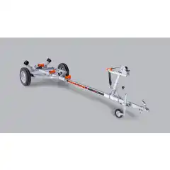 Solid varmgalvanisert og helsveiset st&aring;lramme. Kj&oslash;lruller og justerbare sidest&oslash;tter hjelper b&aring;ten til &aring; ligge st&oslash;dig og trygt p&aring; hengeren. Opplagshengere har ikke fj&aelig;ring, skjermer eller lys og kan ikke kj&oslash;res p&aring; offentlig vei.