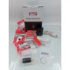 <p data-end="249" data-start="181">Dette er et originalt Yamaha Marine Service Kit, utviklet for &aring; gj&oslash;re ordin&aelig;r service p&aring; Yamaha p&aring;hengsmotorer enkel, korrekt og trygg. Kitet inneholder de viktigste slitedelene som normalt byttes ved serviceintervall, og er satt sammen av Yamaha for &aring; sikre optimal drift og lang levetid p&aring; motoren.</p>

<p data-end="921" data-start="737">Ved &aring; bruke originale servicedeler sikrer du riktig passform, korrekt filtrering og optimal motorytelse. Dette reduserer risikoen for driftsproblemer og gir en mer p&aring;litelig b&aring;tsesong.</p>

<p data-end="1071" data-start="923">⚠️ <strong data-end="935" data-start="926">Merk:</strong> Kitet leveres <strong data-end="979" data-start="950">uten motorolje og girolje</strong>. Dette m&aring; bestilles separat, da oljetype og mengde varierer etter motormodell og &aring;rsmodell.</p>

<p data-end="1251" data-start="1073"><strong data-end="1099" data-start="1073">Innhold i dette kitet:</strong><br data-end="1102" data-start="1099" />
&ndash; Oljefilter<br data-end="1117" data-start="1114" />
&ndash; Drivstoffilter<br data-end="1136" data-start="1133" />
&ndash; Termostat<br data-end="1150" data-start="1147" />
&ndash; Tennplugger (4 stk &ndash; NGK LKR6E 9N)<br data-end="1189" data-start="1186" />
&ndash; Pakninger (flere typer)<br data-end="1217" data-start="1214" />
&ndash; Filterelement<br data-end="1235" data-start="1232" />
&ndash; Sil/strainer</p>

<p data-end="1350" data-start="1253"><strong data-end="1268" data-start="1253">Passer til:</strong><br data-end="1271" data-start="1268" />
F80D / F100F</p>

<p data-end="1546" data-start="1352"><strong data-end="1398" data-start="1352">Hvorfor velge originalt Yamaha servicekit?</strong><br data-end="1401" data-start="1398" />
✔ Perfekt tilpassede deler<br data-end="1430" data-start="1427" />
✔ Enklere service &ndash; alt samlet i &eacute;n pakke<br data-end="1474" data-start="1471" />
✔ Riktig kvalitet og lang levetid<br data-end="1510" data-start="1507" />
✔ Bedre driftssikkerhet p&aring; motoren</p>
